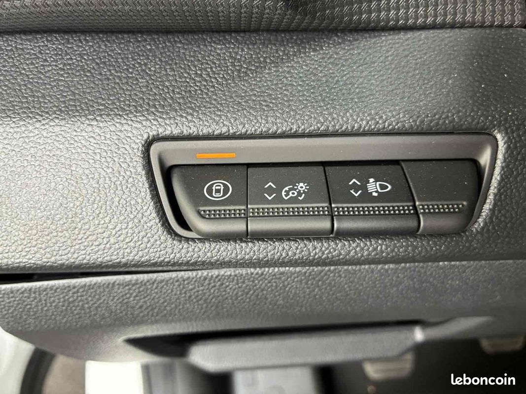 Renault TRAFIC III FG L1H1 2T8 2.0 BLUE DCI 110CH ADVANCE -25 (image 17)