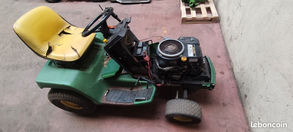 Tracteur tondeuse (image 1)