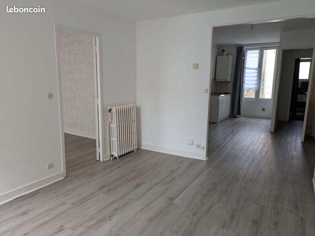 Appartement 2 pièces 43 m² · à Issoire · 43 m² · 505 €/mois
