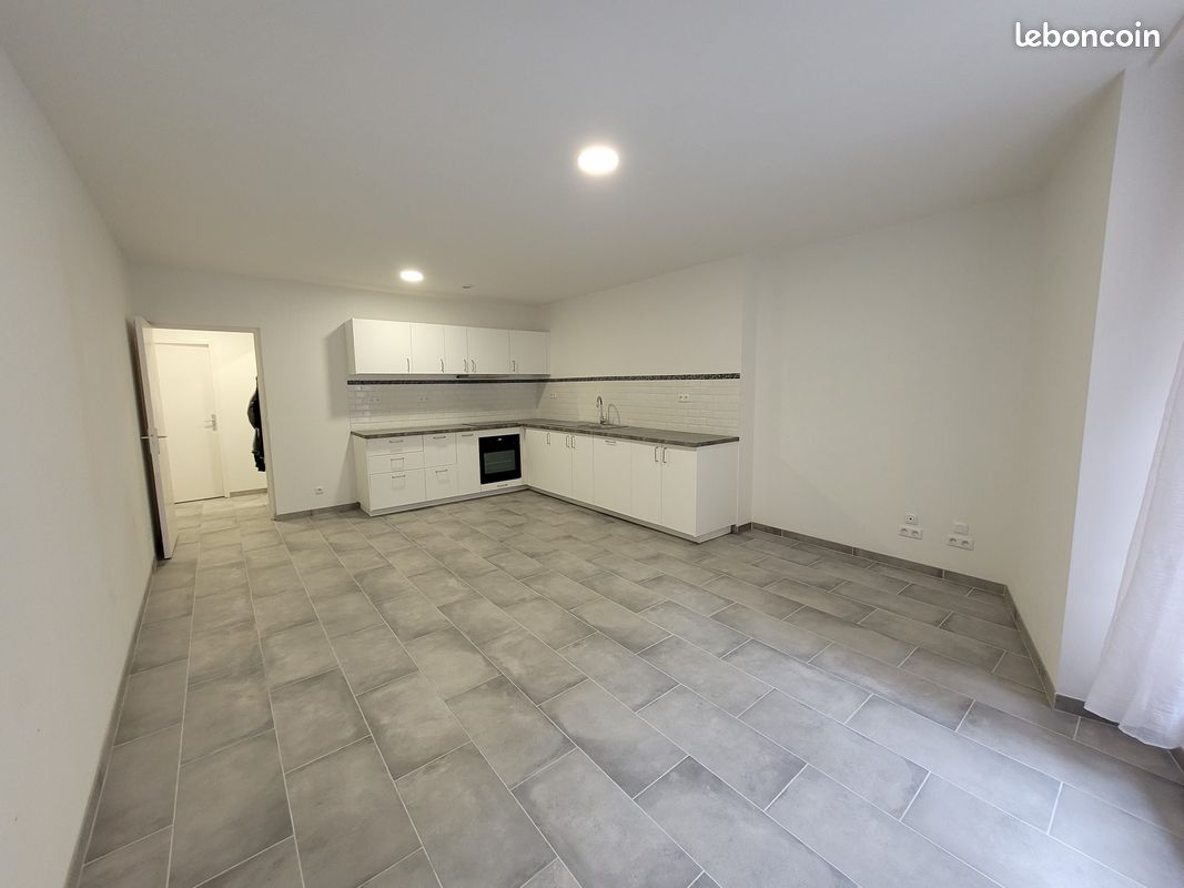 Appartement 2 pièces 48 m² · à Bordeaux · 48 m² · 1 048 €/mois