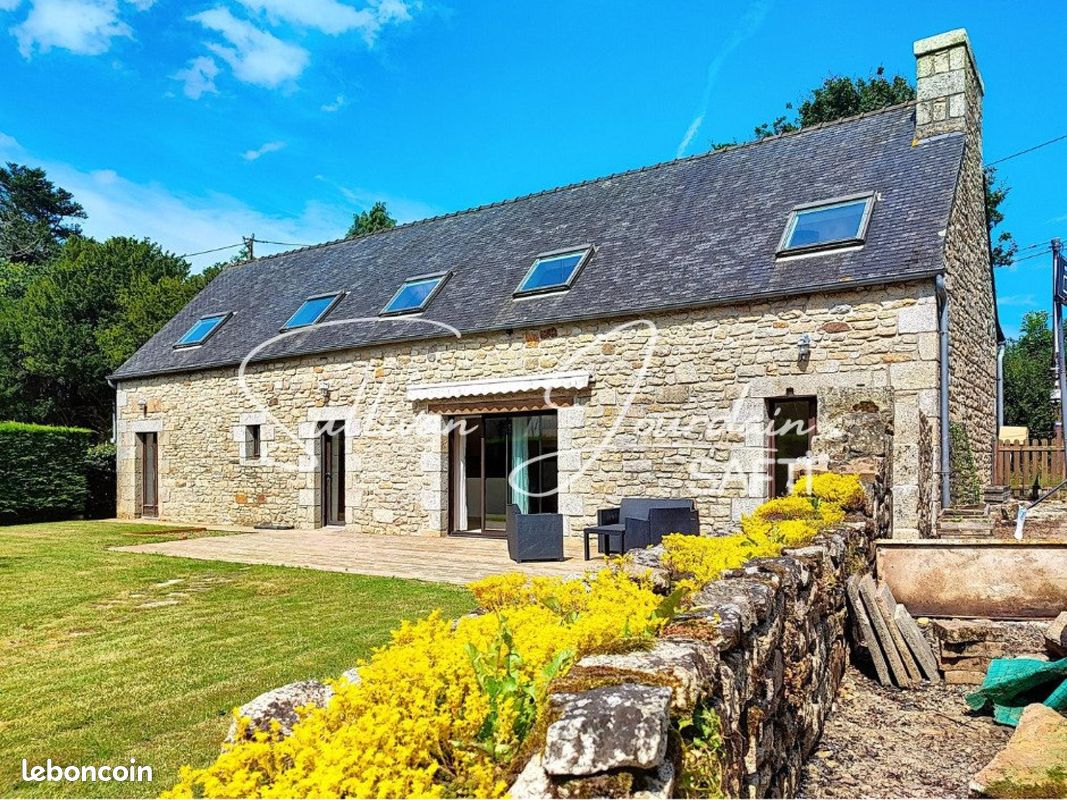 Maison 6 pièces 143 m² · à Plourin-lès-Morlaix · 143 m² · 256 300 €