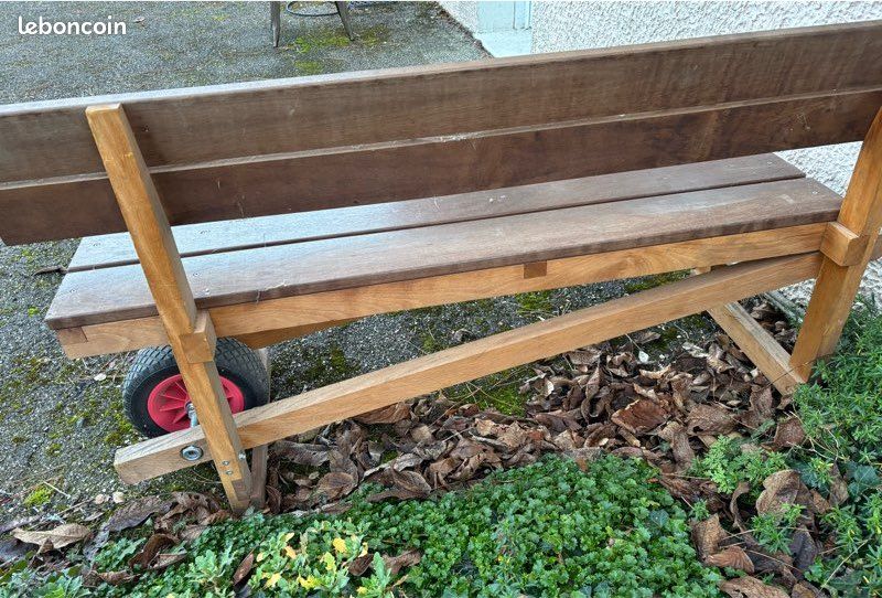 Banc en bois sur mesure avec roues – Robuste & pratique (image 3)