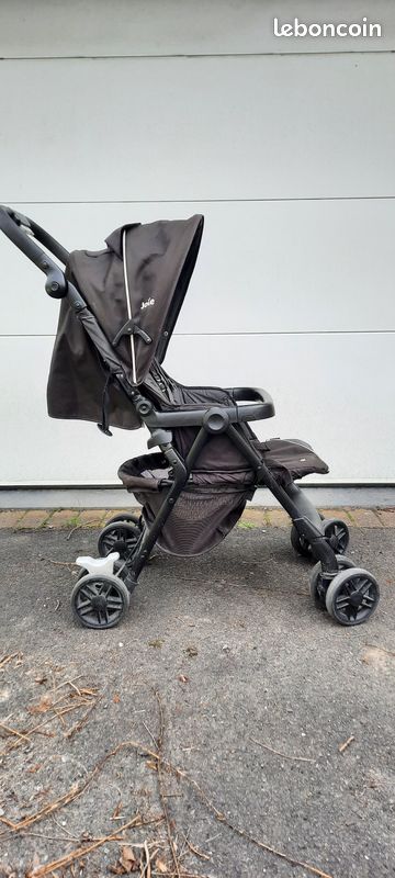 Poussette Joie avec Maxi-Cosi (image 1)