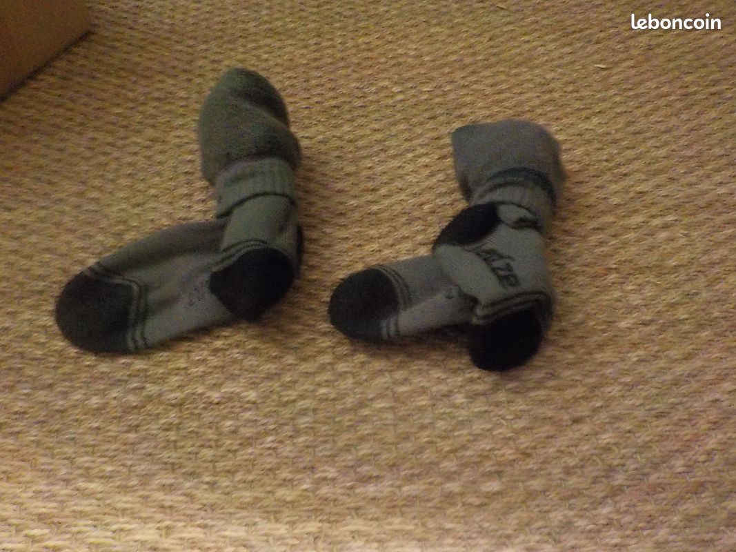 Bottes Après-ski Enfant Pointure 30 et 31/32 (image 2)