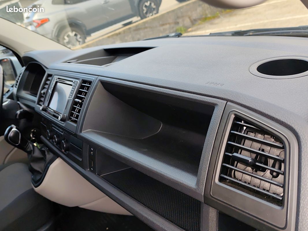 VOLKSWAGEN TRANSPORTER VU FOURGON T6 2.0 TDI 150Ch L2H1 CONFORT DSG BVA (image 28)