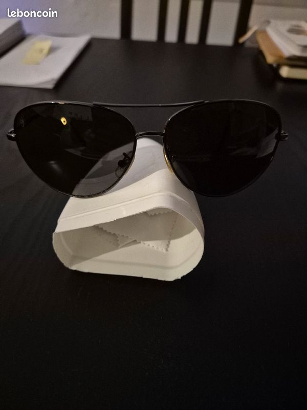 Lunettes solaire (image 2)