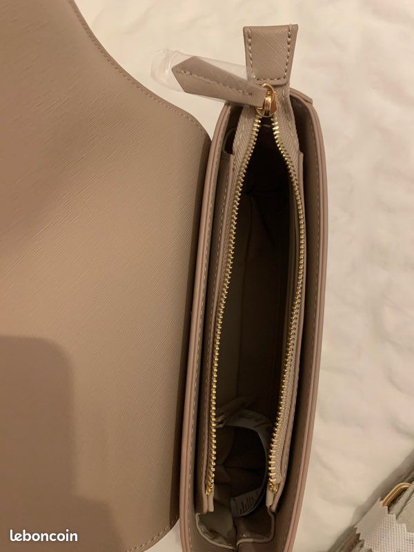 Sac Valentino by Mario Valentino– Neuf avec étiquettes – Beige (image 4)