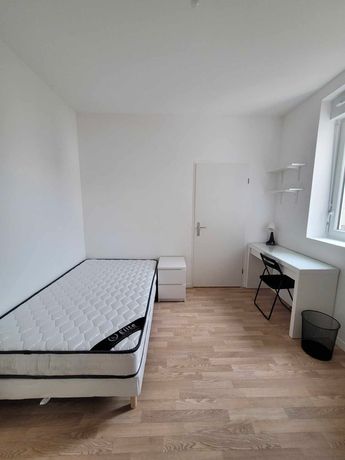 Appartement a louer  - 5 pièce(s) - 83 m2 - Surfyn