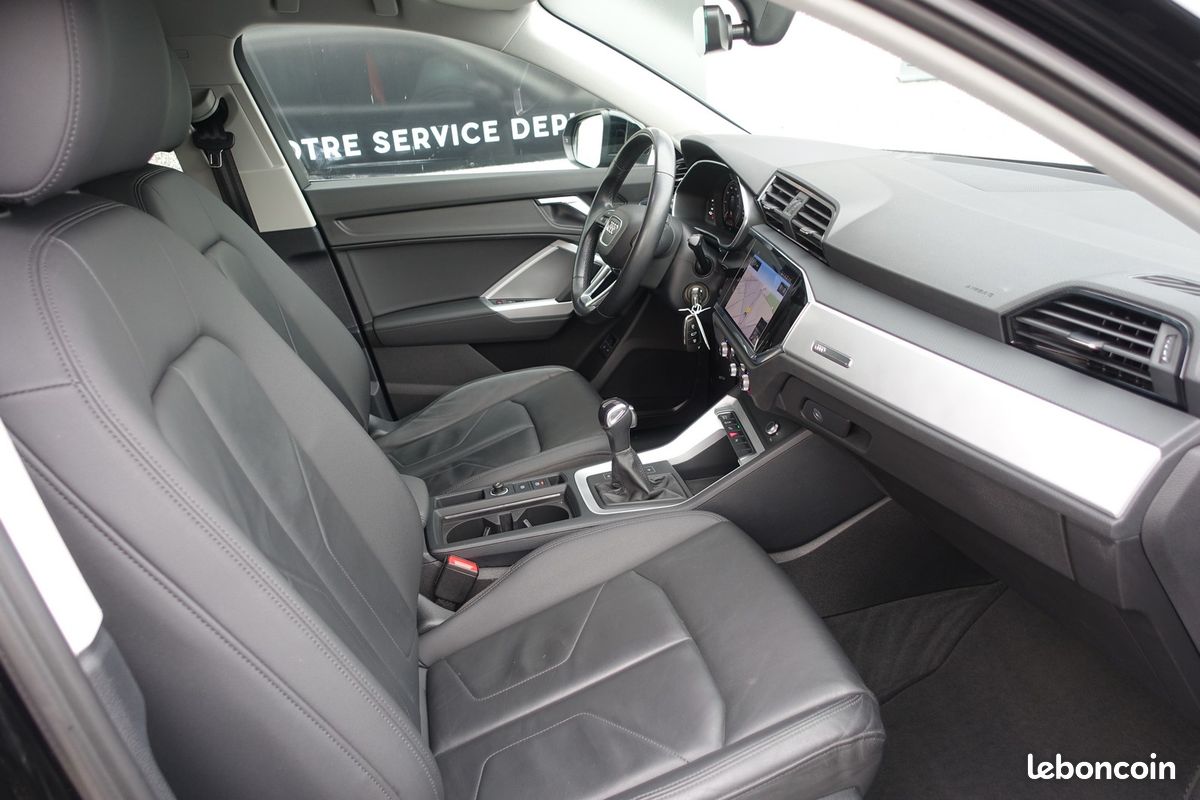 Q3 Sportback 45 Tfsi e S-Tronic 245ch Hybride Rechargeable Virtual cockpit/Cuir chauffants/Gps Europe/Caméra/Carplay/Hayon électrique/1*Main/Garantie 12 mois (image 5)
