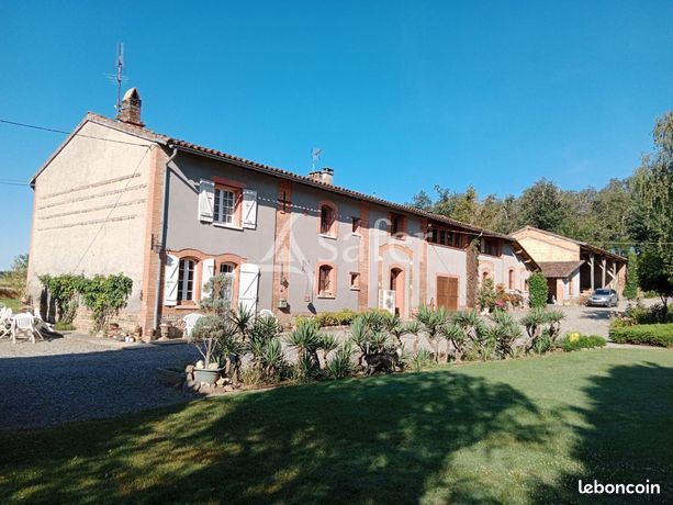 Maison 10 pièces 221 m²