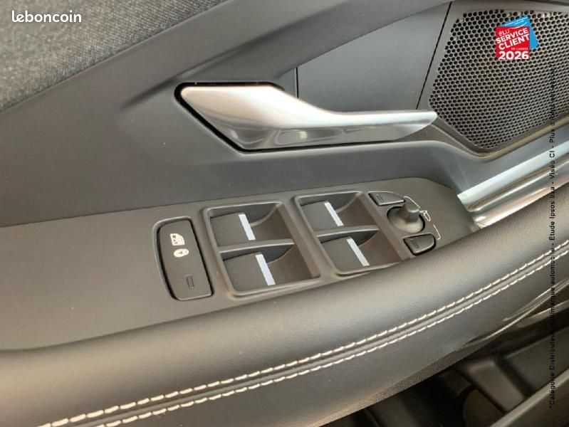 Jaguar E-Pace P300e PHEV 309ch R-Dynamic HSE (image 16)