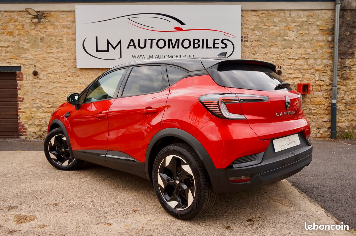 Nouveau Renault CAPTUR - 1.3TCE 160 EDC - TECHNO - 8.000Kms/Septembre 2025 (image 2)