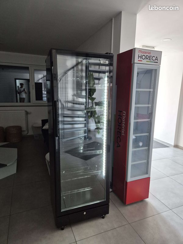 ✅NEUF Frigo Vitrine à Boissons 380 Litres Full Black – 1 Porte – Éclairage LED (image 3)