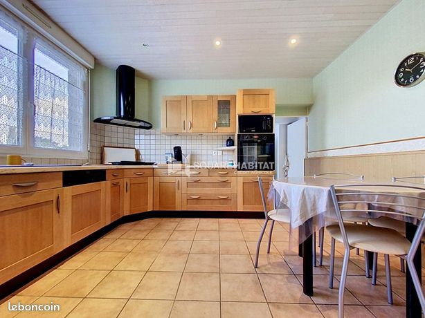 Maison 6 pièces 162 m²