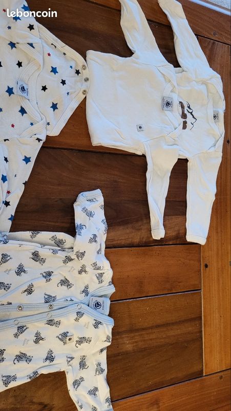 Petit Bateau bodys 0 à 6 mois (image 1)