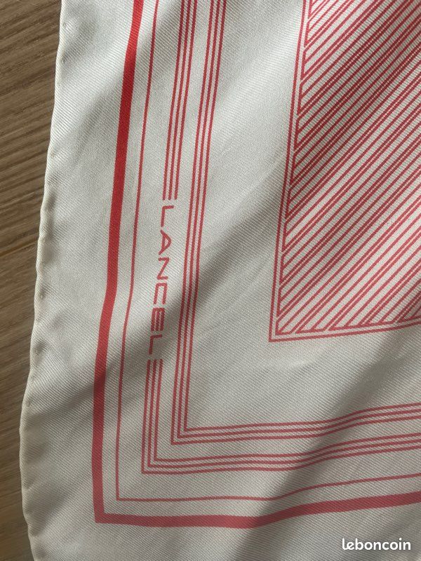 Carré de soie lancel original (image 3)