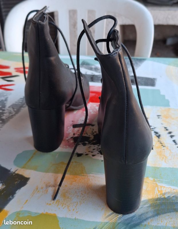 Bottine neuve Miss liberto t38 Chaussures