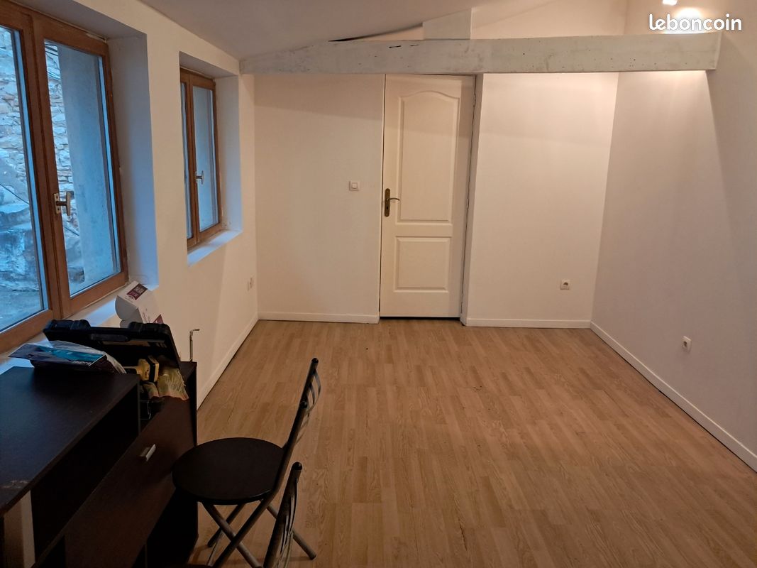 Appartement 2 pièces 35 m² · à Arnas · 35 m² · 400 €/mois
