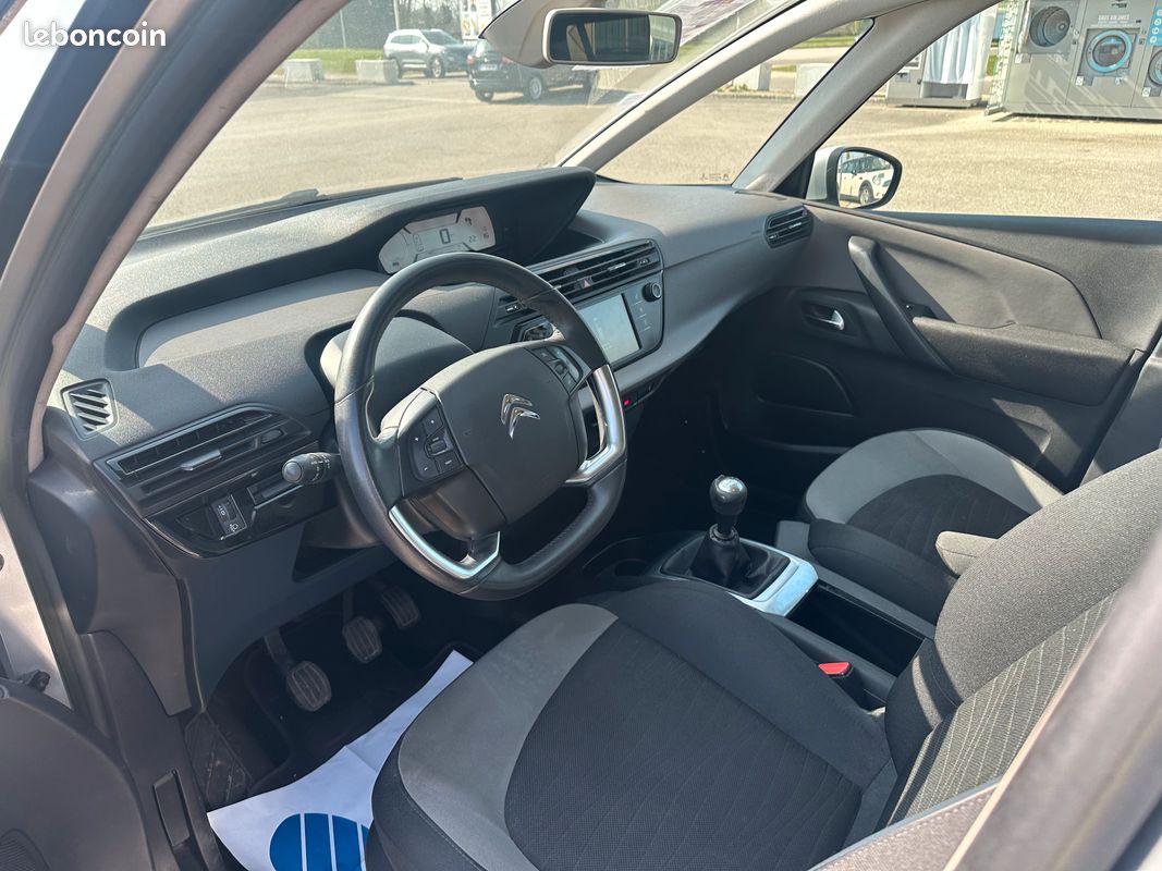 Citroën C4 GRAND PICASSO 1.6L 115CH 6CV 7 PLACES (image 4)