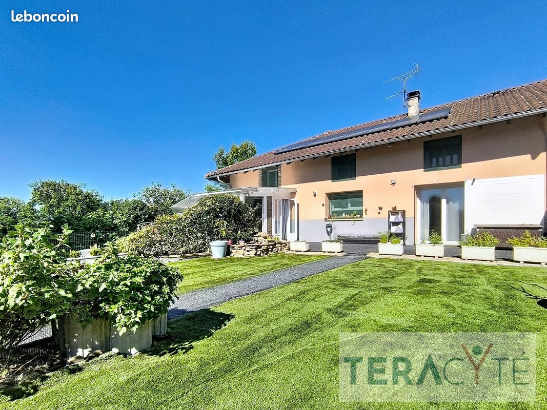 Maison 5 pièces 159 m² · à Viriat · 159 m² · 300 000 €