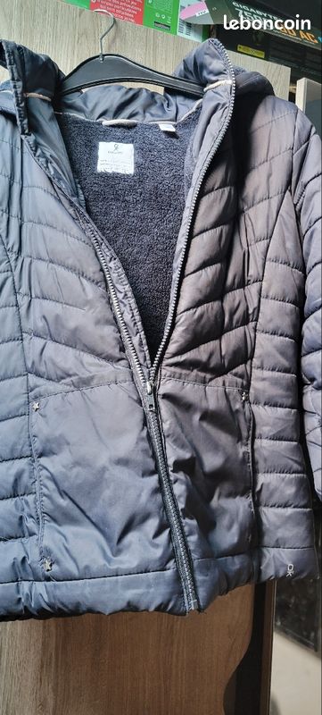 Blouson okaïdi taille 14 ans (image 1)