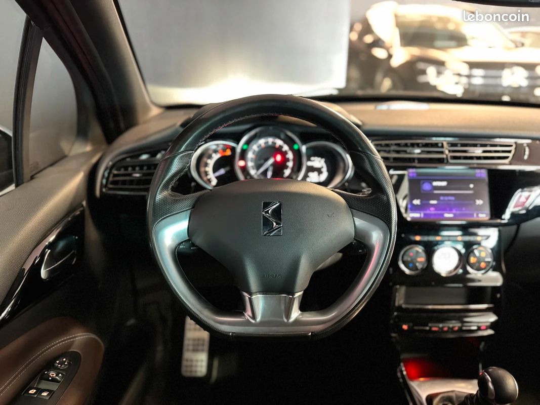 DS DS 3 1.6 BlueHDi 120 BVM6 Sport Chic / KIT DISTRI OK (image 12)