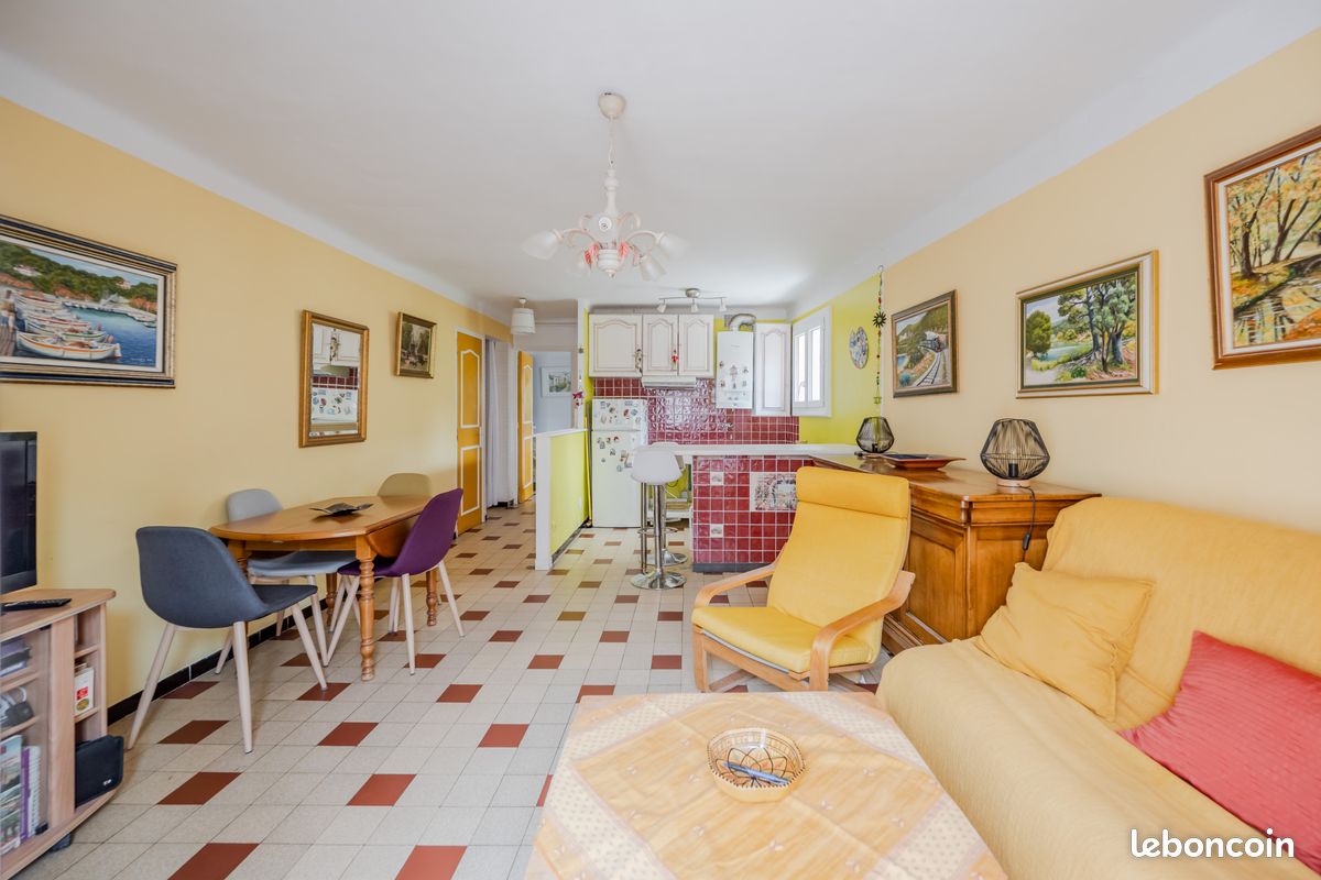 Appartement 2 pièces 47 m² · à Hyères · 47 m² · 145 000 €