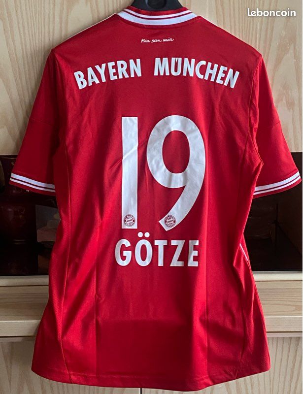 Maillot de foot BAYERN MUNICH taille S - Sport & Plein air