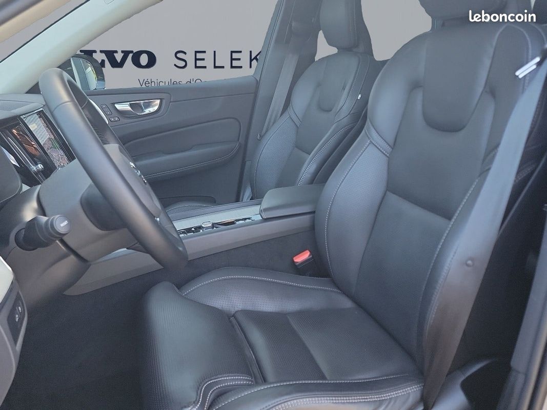 VOLVO XC60 T6 AWD Hybride rechargeable 253 ch+145 ch Geartronic 8 Ultra Style Dark (image 5)