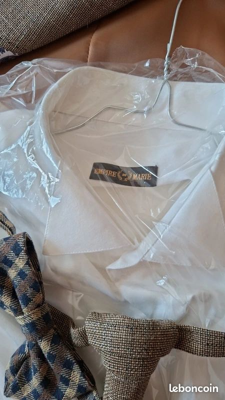 Costume mariage complet – 2 gilets + accessoires – état neuf (image 4)