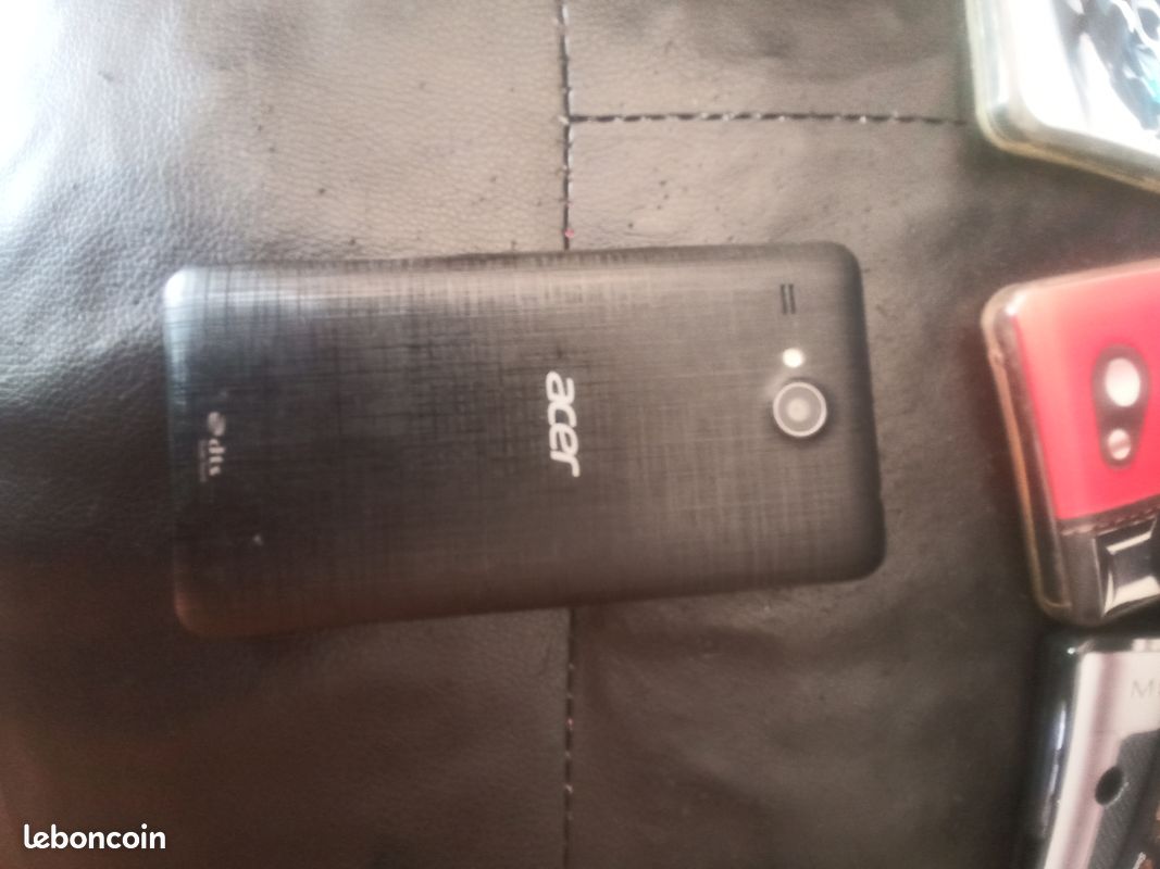 Acer Liquid Z520 (image 3)