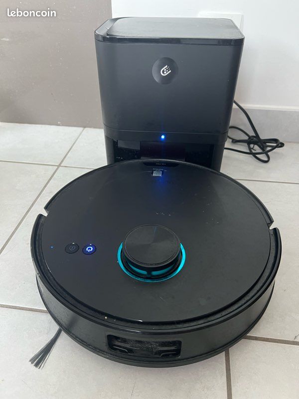 Aspirateur robot (image 1)