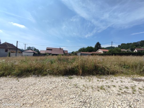 Terrain 736 m² Saint-Chef
