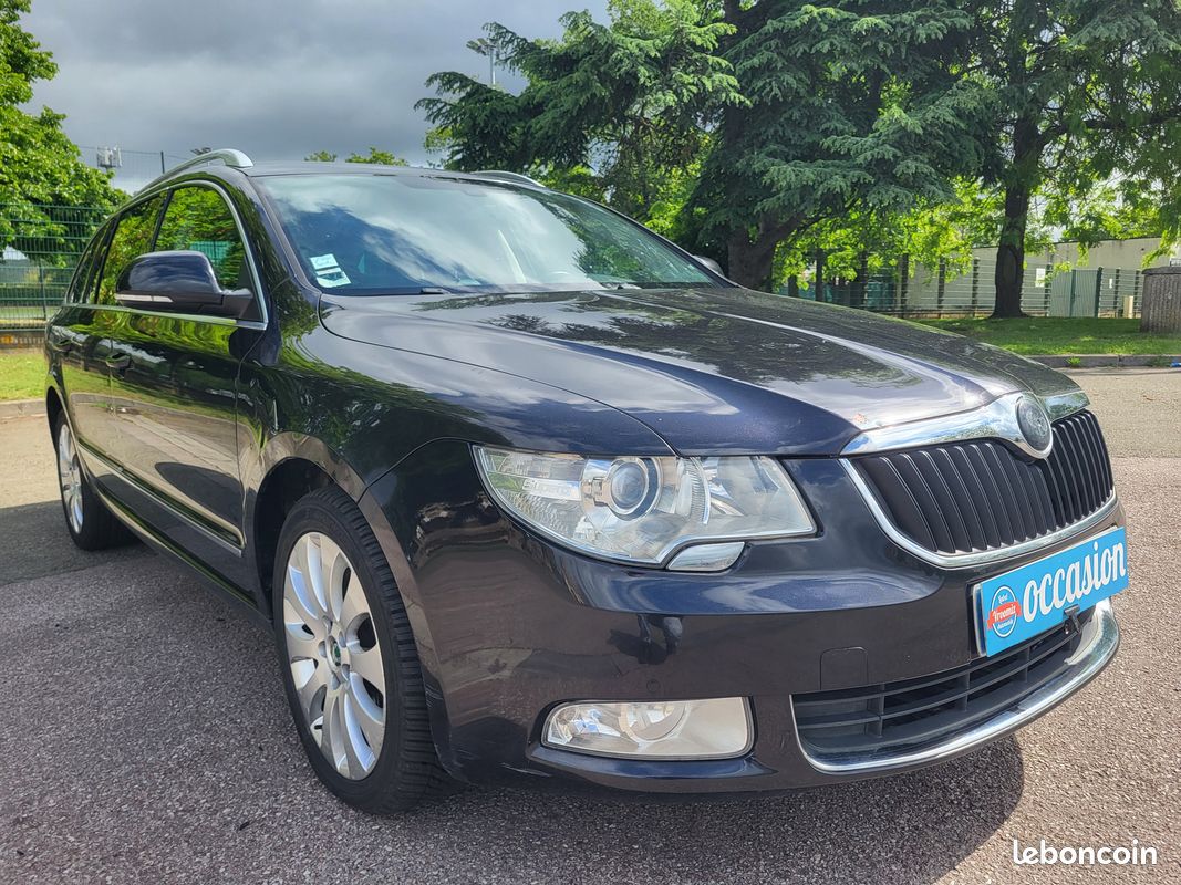 Skoda octavia superb combi 1.8 tfsi dsg7 160 cv boite automatique (image 1)