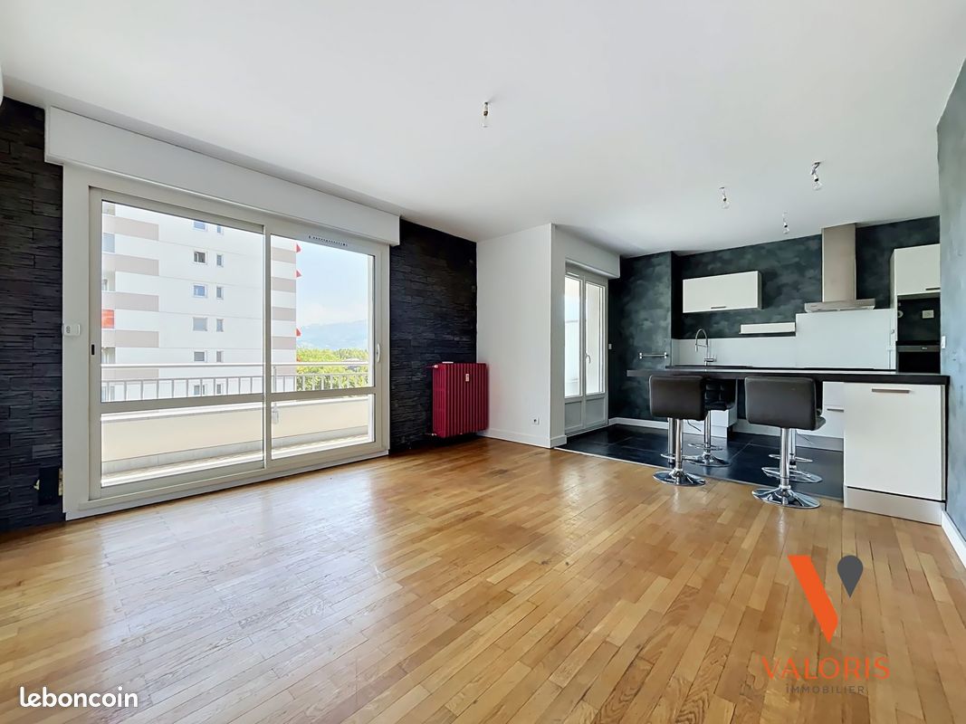 Appartement 2 pièces 60 m² · à Meylan · 60 m² · 870 €