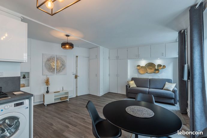 Studio 1 pièce 28 m² — 3