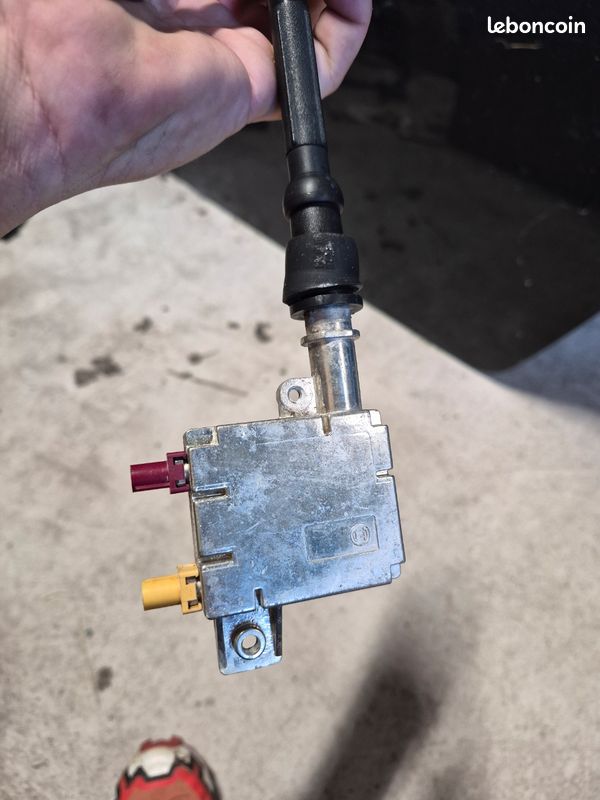 Antenne audi tt mk1 roadster 8n7035501g (image 3)