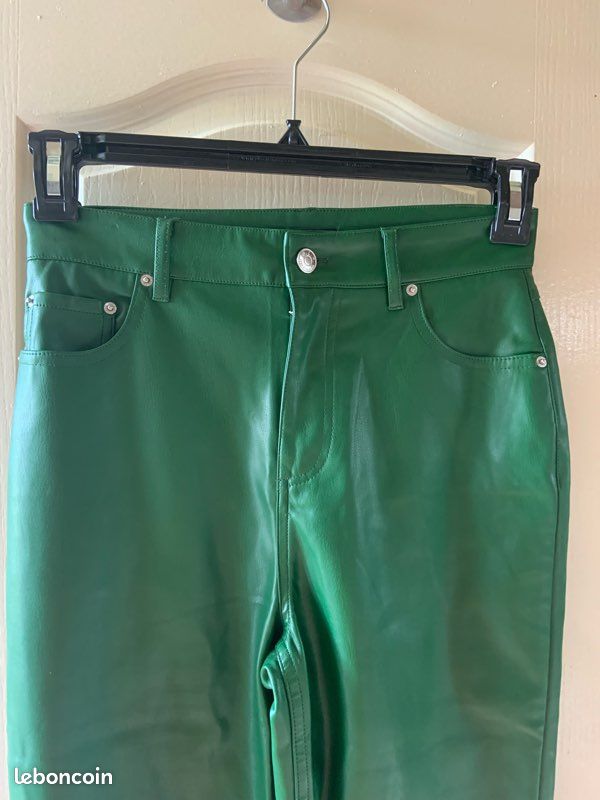Pantalon Cuir Synthétique taille 36 Jennyfer (image 3)