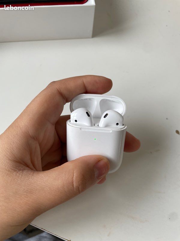 IPhone 11 + AirPods 2 (image 5)