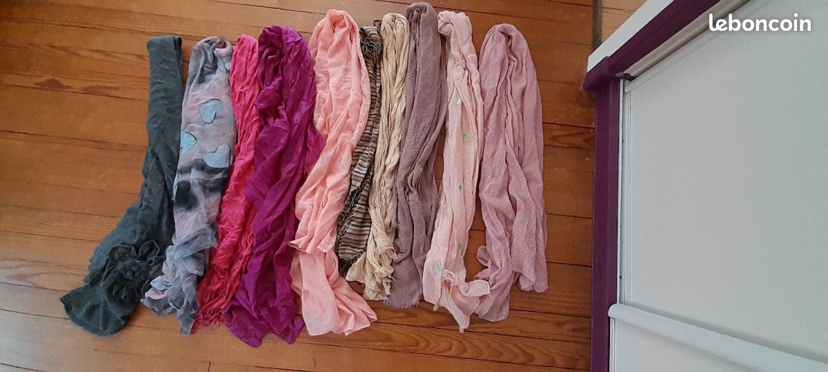 Foulards (image 1)