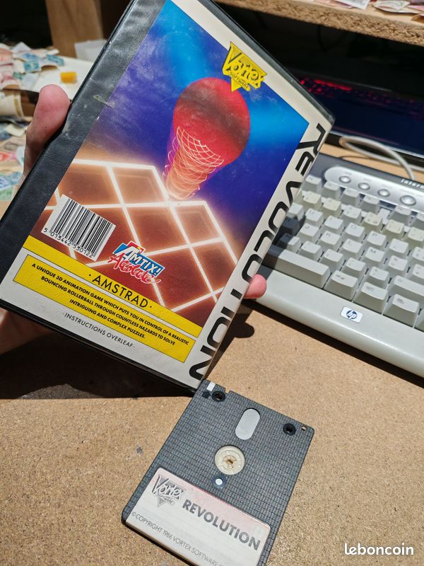 Rare jeu amstrad Revolution complet et fonctionnel version disquette - Jeux vidéo