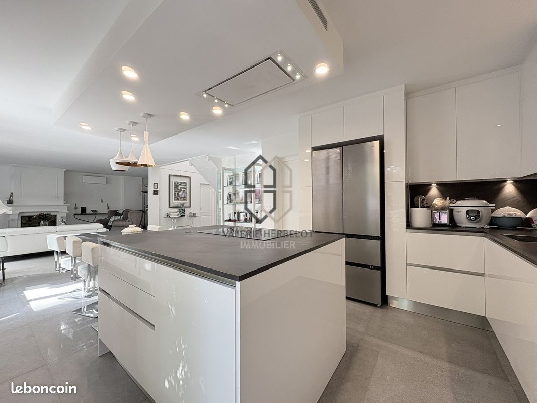 Maison 5 pièces 160 m² (image 10)