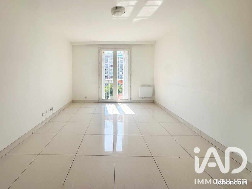 Appartement 3 pièces 54 m² · à Drancy · 54 m² · 149 000 €
