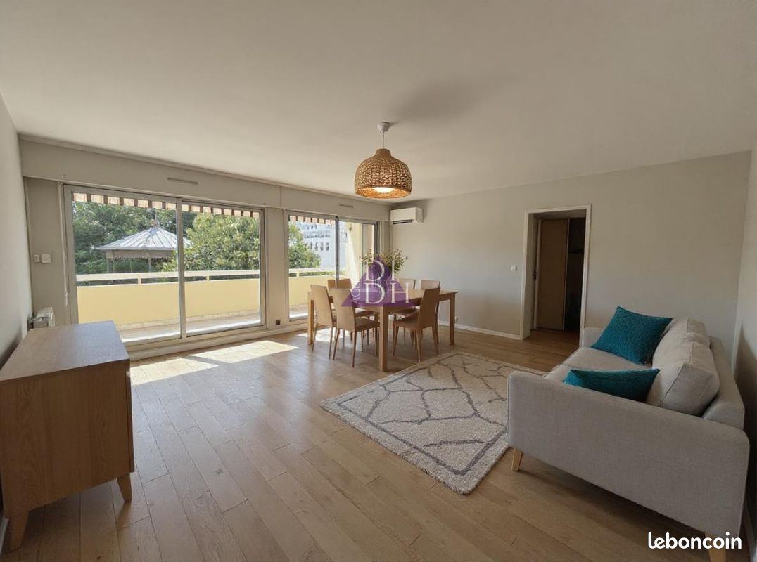 Appartement 4 pièces 98 m² · à Hyères · 98 m² · 435 000 €