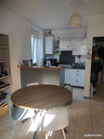 Auboué f2 lumineux 44m2