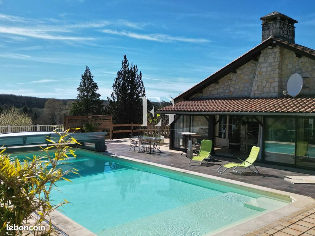 Maison 9 pièces 283 m² - Torsac 16410 (image principale 1)