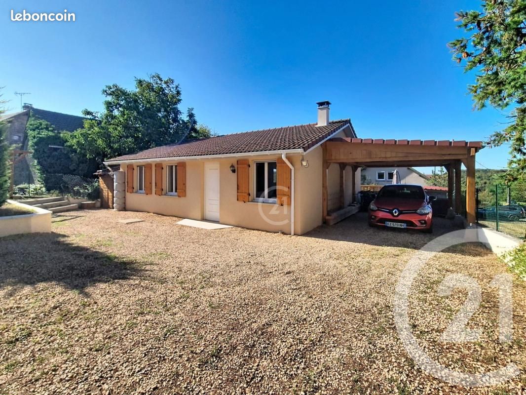 Maison 4 pièces 79 m² · à Crémieu · 79 m² · 286 500 €