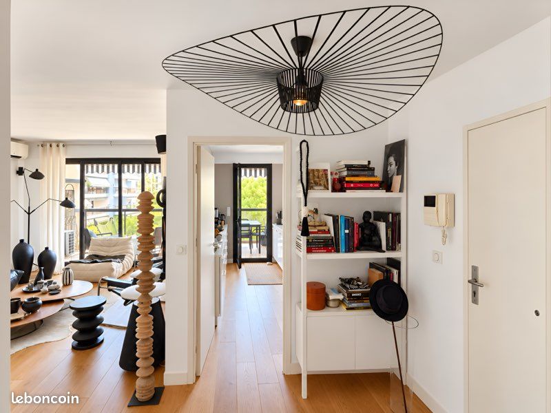 Parking 75 m² · à Cannes · 75 m² · 789 000 €