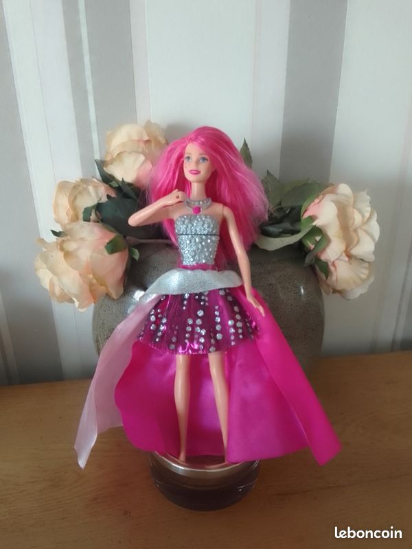 Barbie Chanteuse Rock Star Vintage - Poupée Transformable (cheveux Rose/blond), Occasion, Avec Vêtements