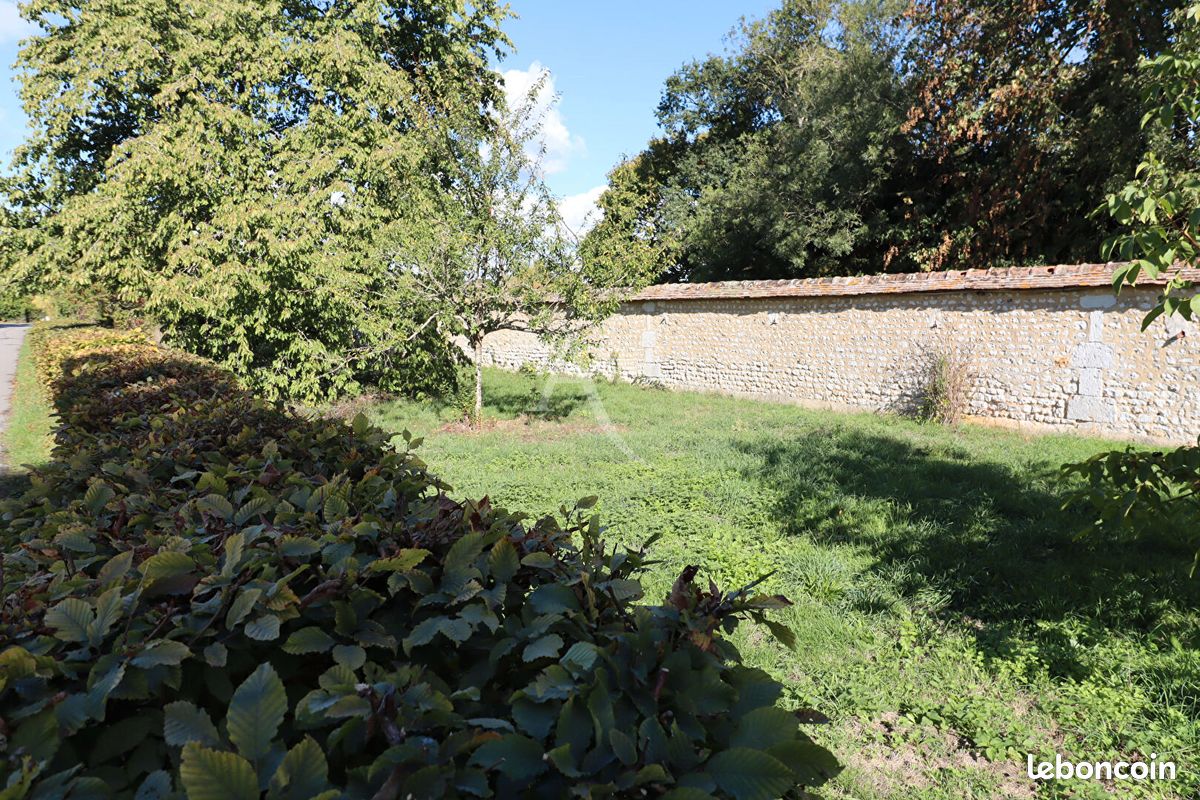 Terrain 553 m² · à La Haye-le-Comte · 553 m² · 55 000 €